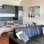 Διαμέρισμα Le Celeste - Chic Vue Port St-tropez *